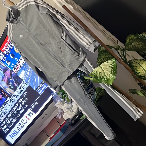 Adidas Track suit - Picture 2 of 2